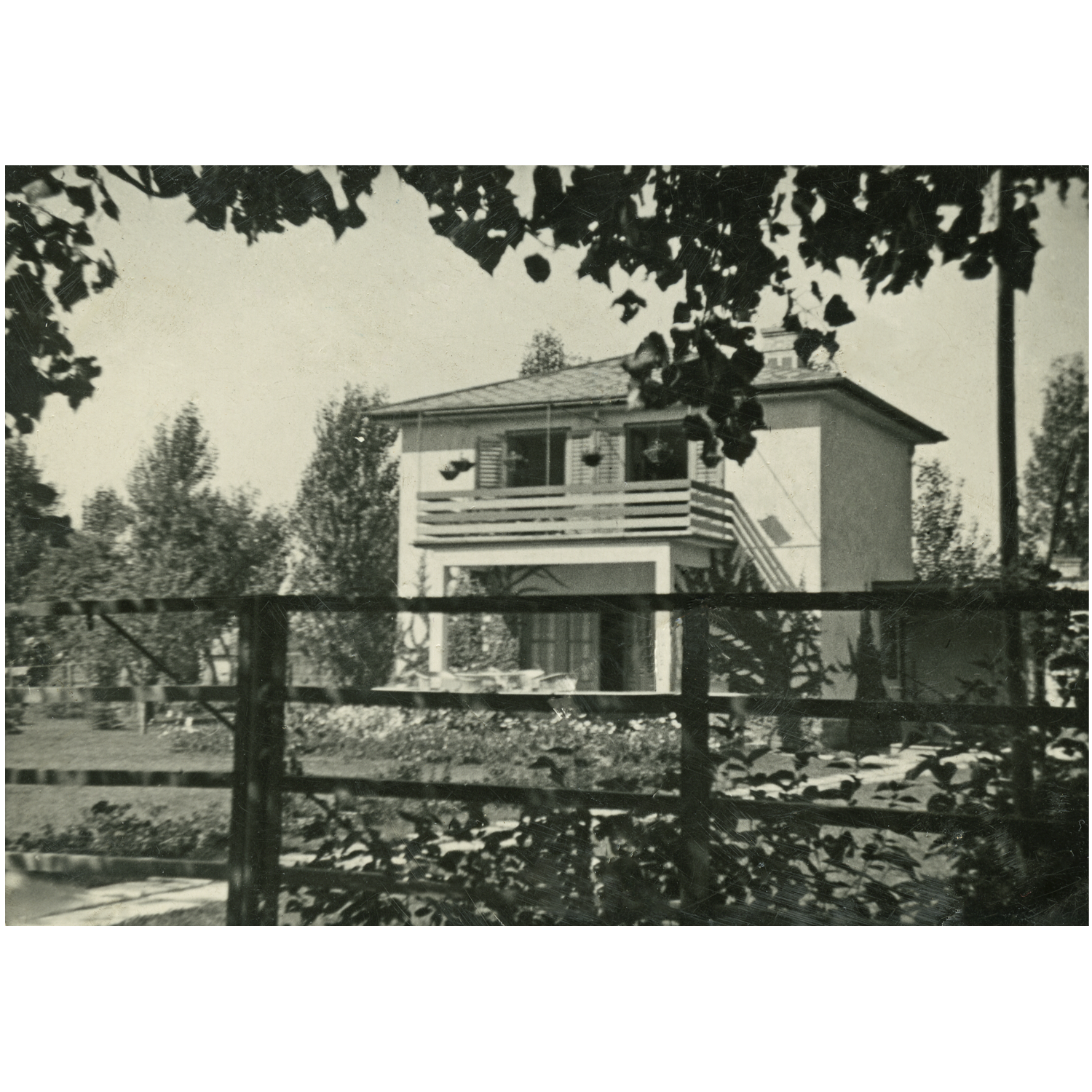 A Fekete család nyaralója Balatonkenesén